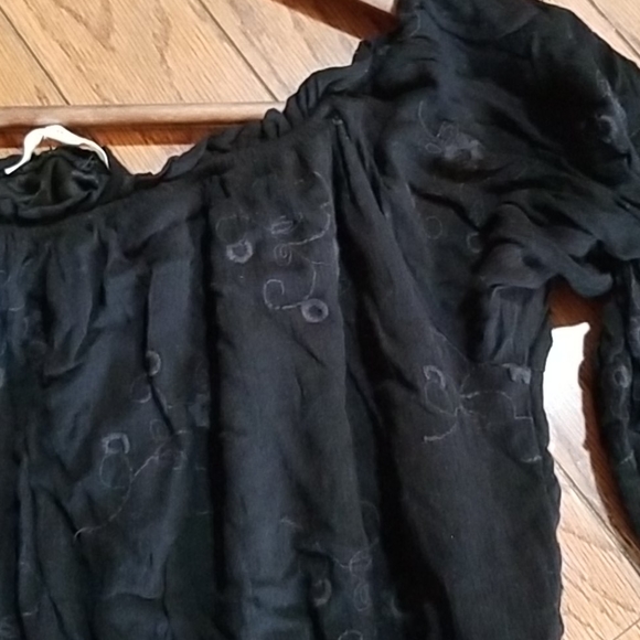 Romper - Picture 6 of 9